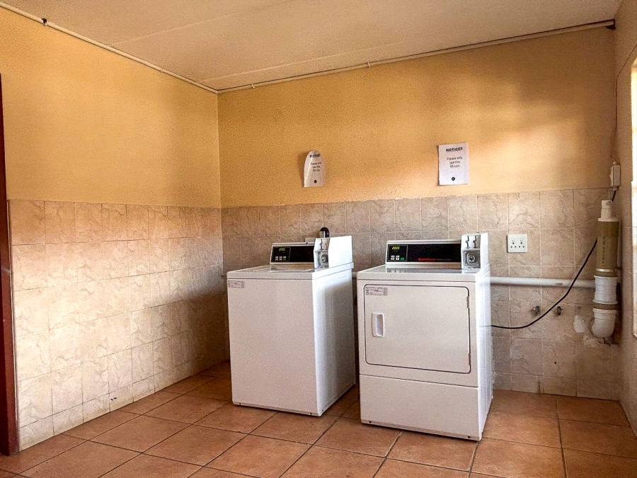 1 Bedroom Property for Sale in Die Bult North West